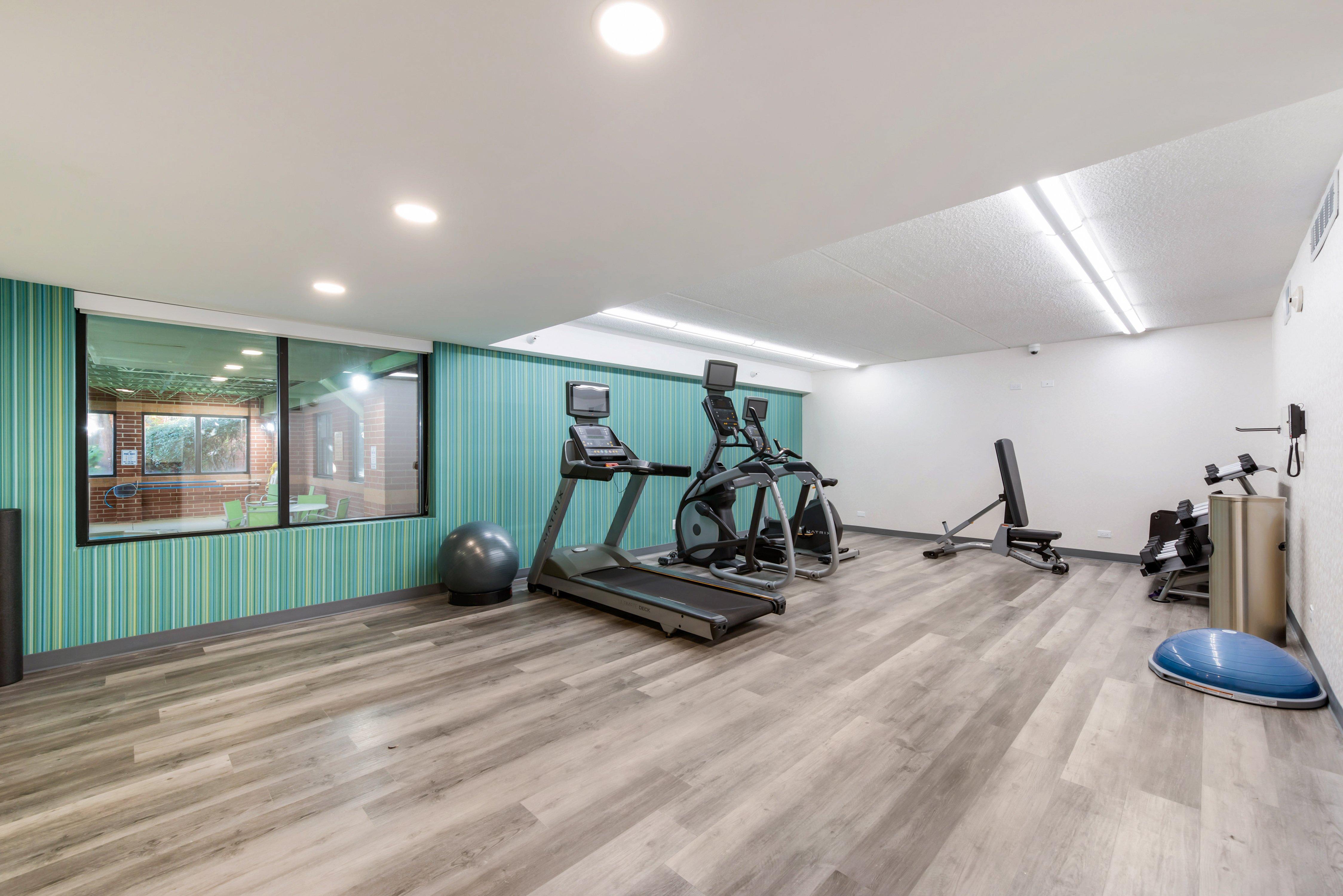 Holiday Inn Express Naperville By Ihg Экстерьер фото