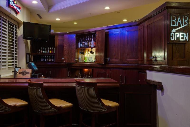 Holiday Inn Express Naperville By Ihg Экстерьер фото